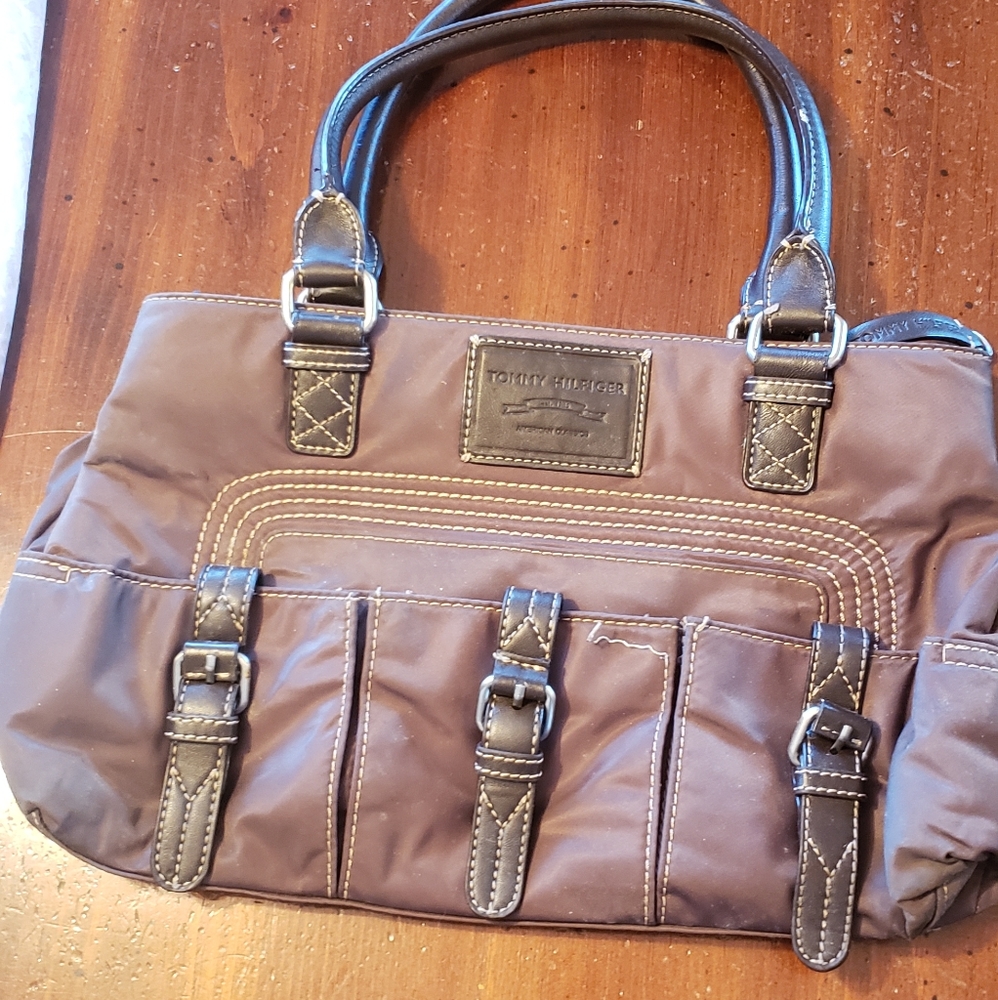 Tommy Hilfiger Brown Shoulder Bag